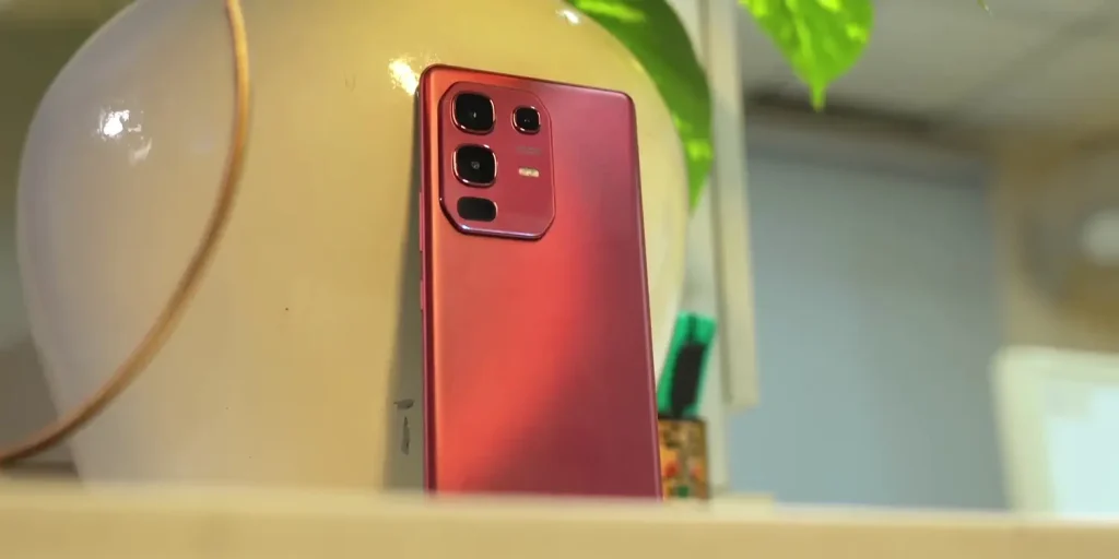 Infinix Note 50s 5G+ Review: The Best All-Rounder Smartphone Under ₹15,000? 3 Design and Build Quality 2
