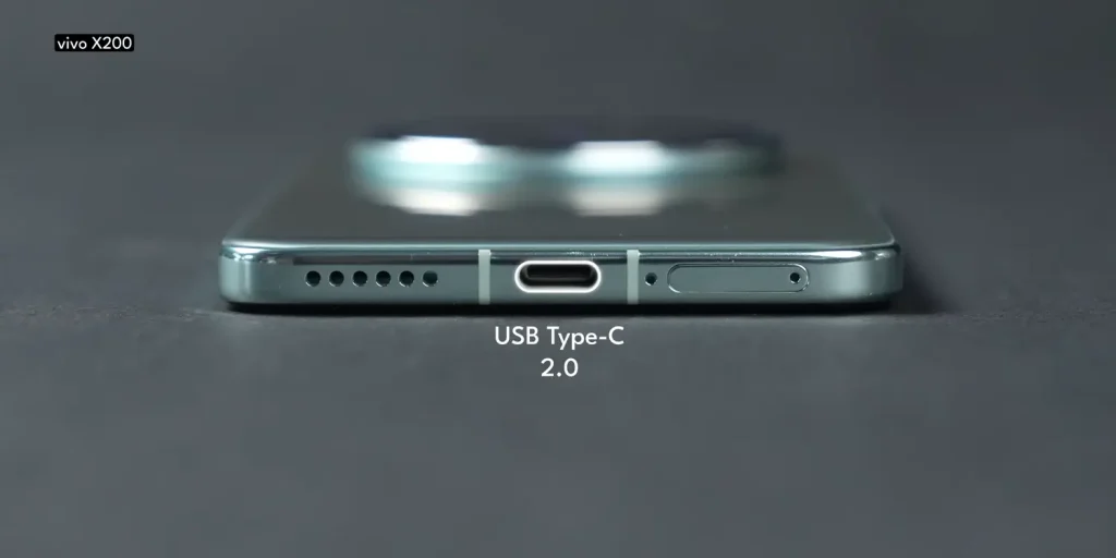 OnePlus 13 vs Vivo X200 vs Oppo Find X8: Which Android Flagship Should You Buy Under ₹70,000? 10 OnePlus 13 vs Vivo X200 vs Oppo Find X8 Design 10