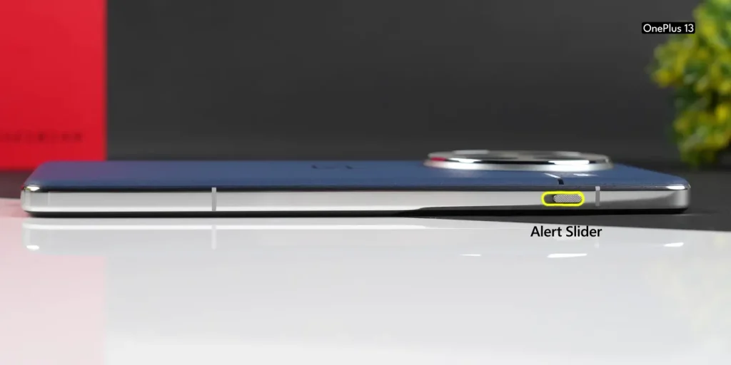 OnePlus 13 vs iPhone 16: Which Smartphone Should You Buy Under ₹70,000? 7 OnePlus 13 vs iPhone 16 Design 8