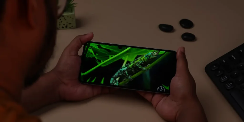 POCO M7 Review: Is This Budget Smartphone Worth Rs 10,000? 9 POCO M7 Review Display 2