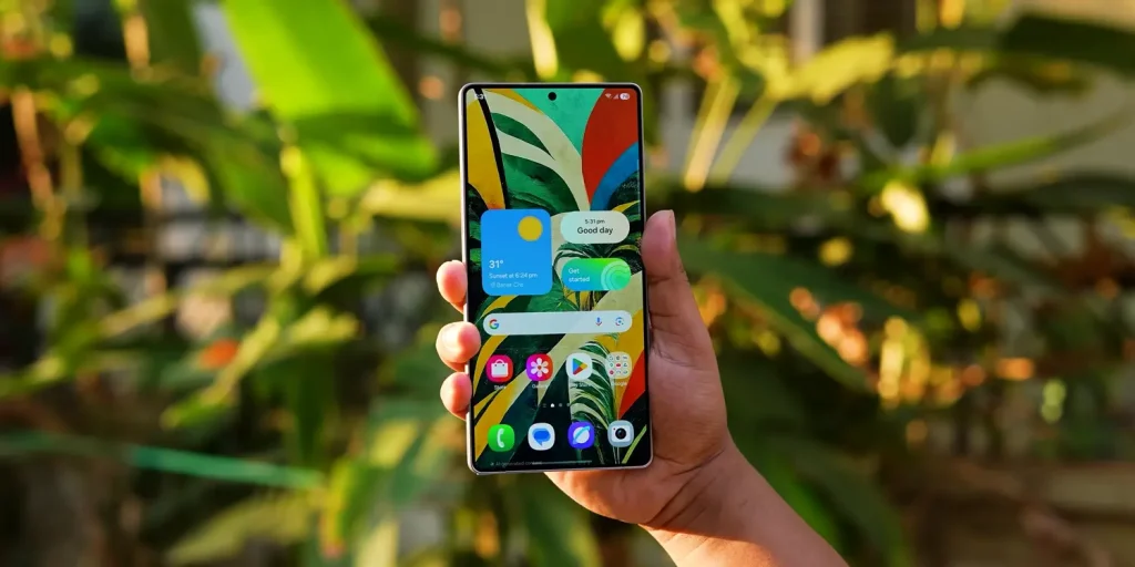 Samsung Galaxy S25 Ultra Review: Is It Worth the Hype? 8 Samsung Galaxy S25 Ultra Review Display 2