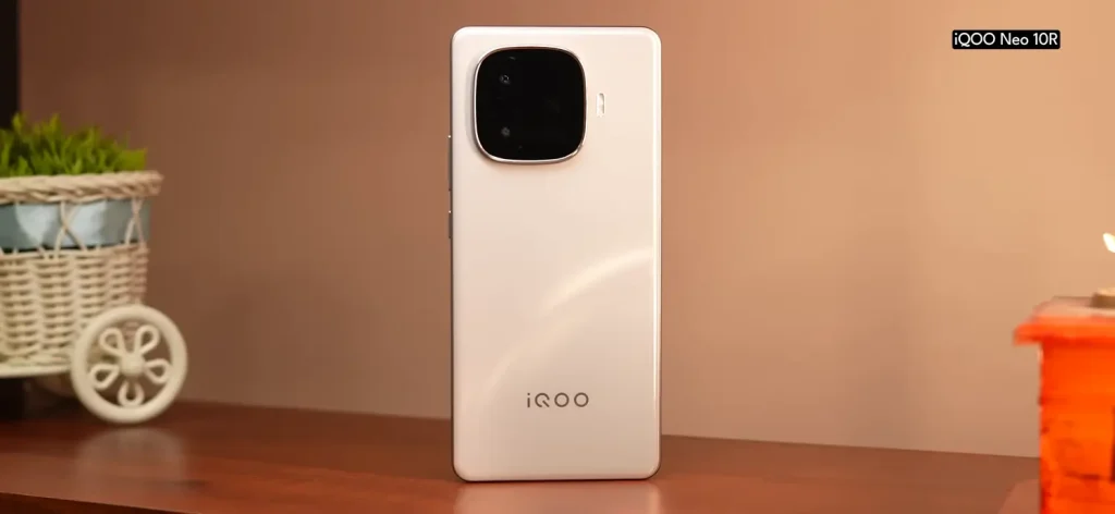 iQOO Neo 10R vs OnePlus Nord 4: Which Phone Should You Buy Under ₹25,000? 3 iQOO Neo 10R vs OnePlus Nord 4 Design and build 1