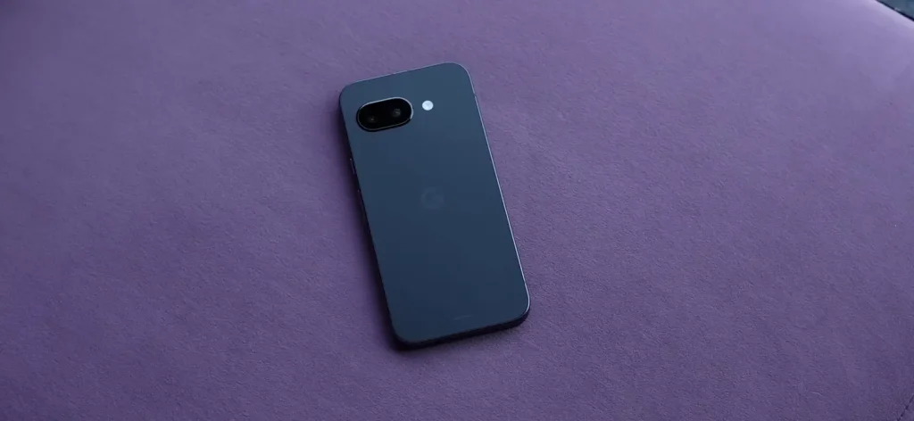 Google Pixel 8a vs Pixel 9a Design 4