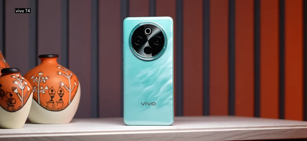 Motorola H60 Fusion vs Vivo T4: Which Smartphone Should You Buy Under ₹22,000? 2 Motorola H60 Fusion vs Vivo T4 Design 2