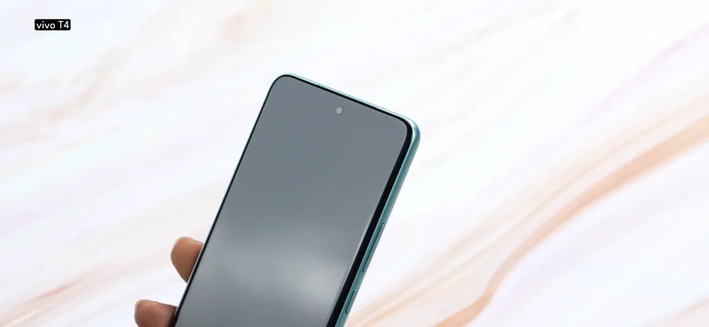 Motorola H60 Fusion vs Vivo T4: Which Smartphone Should You Buy Under ₹22,000? 8 Motorola H60 Fusion vs Vivo T4 Design 7