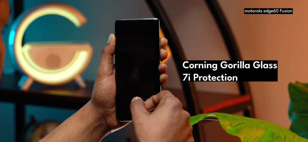 Motorola H60 Fusion vs Vivo T4: Which Smartphone Should You Buy Under ₹22,000? 5 Motorola H60 Fusion vs Vivo T4 Design 8
