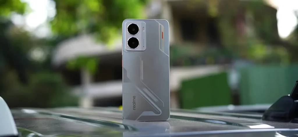 Realme P3 Series Review: A Performance Powerhouse Worth Considering 3 Realme P3 Series Review Design 5